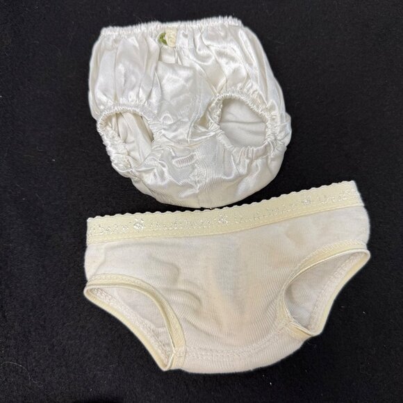 lot of Build a Bear clothses/sneakers cap Hello Kitty +more - Picture 10 of 12